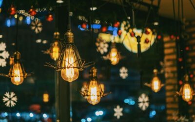 Woonkamer verlichting tips: zo maak je het overdag licht en ’s avonds gezellig